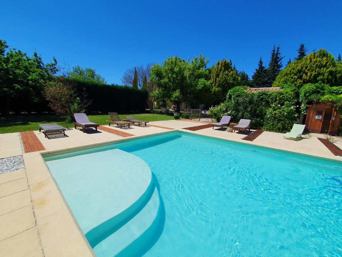Cote Provence Hotell Le Thor Eksteriør bilde