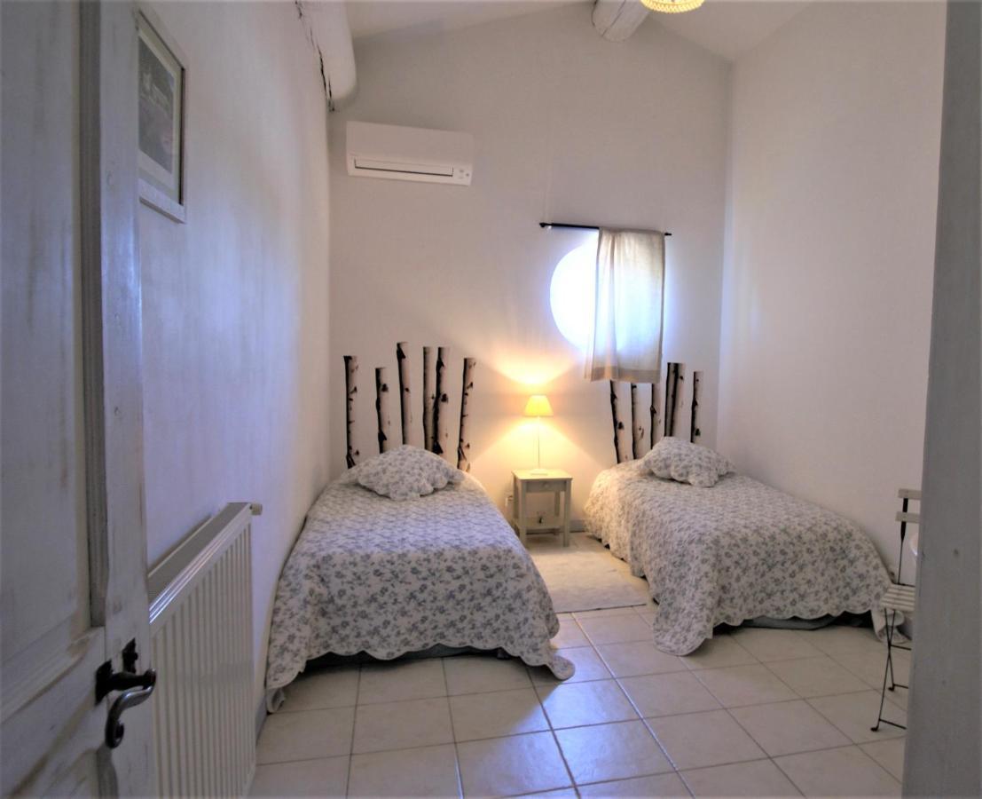 Cote Provence Hotell Le Thor Eksteriør bilde